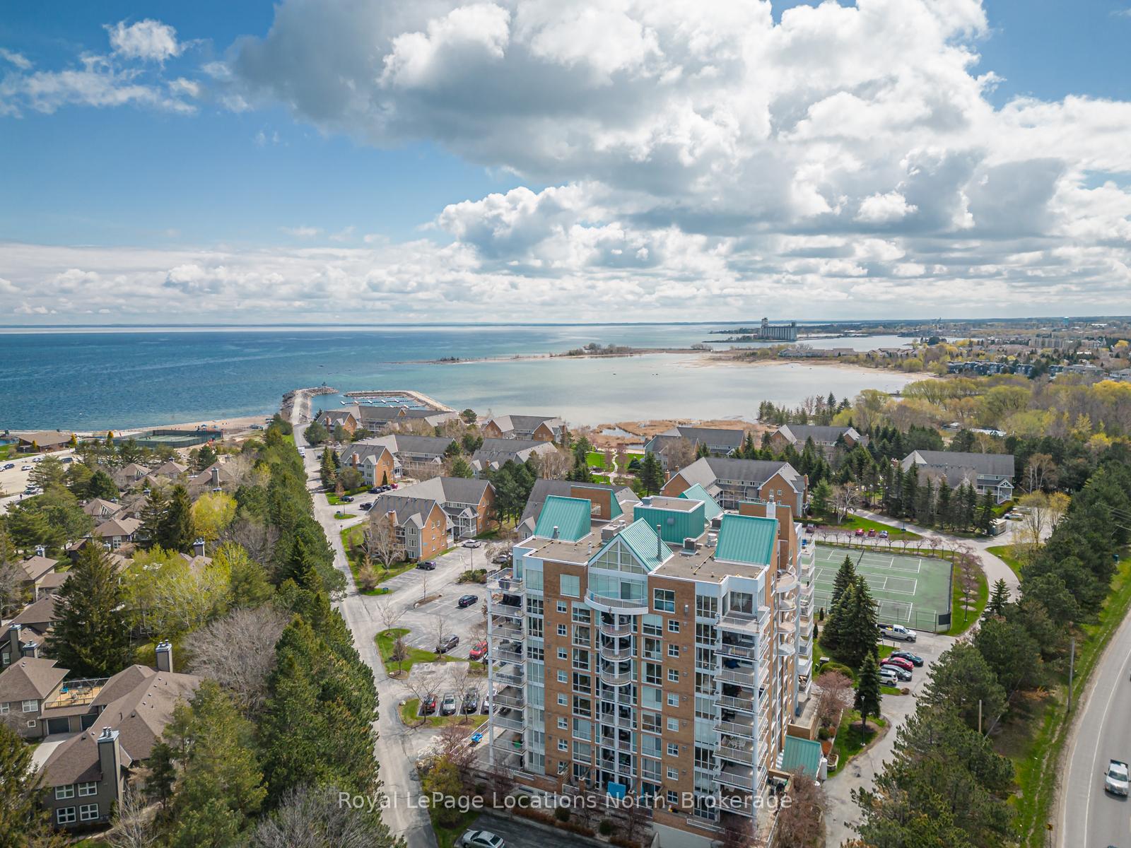24 Ramblings Way 905, Collingwood, ON L9Y 5C6 — Collingwood, Ontario