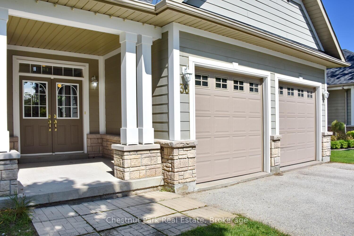 38 Clubhouse Drive, Collingwood — photo 3 of 5