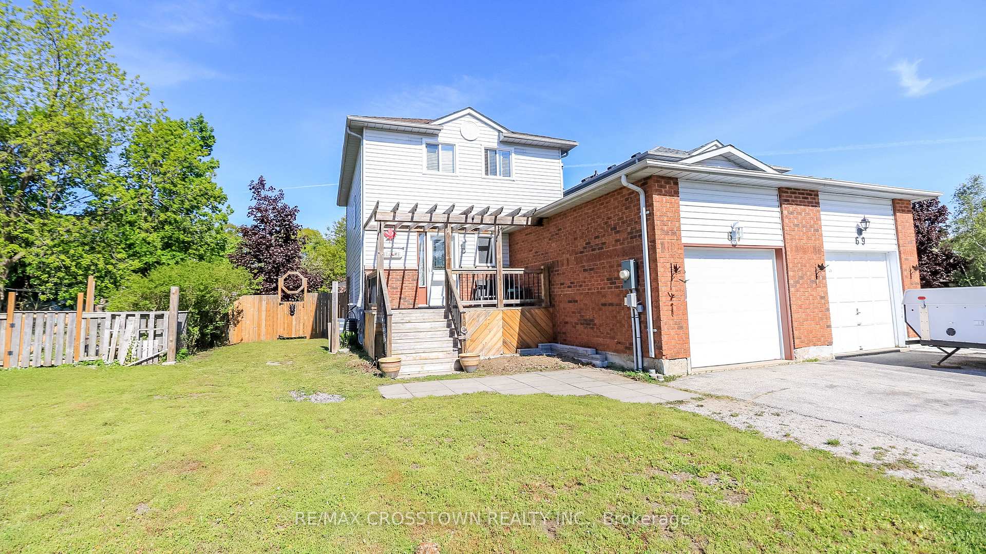 67 Donald Crescent, Wasaga Beach — photo 2 of 5