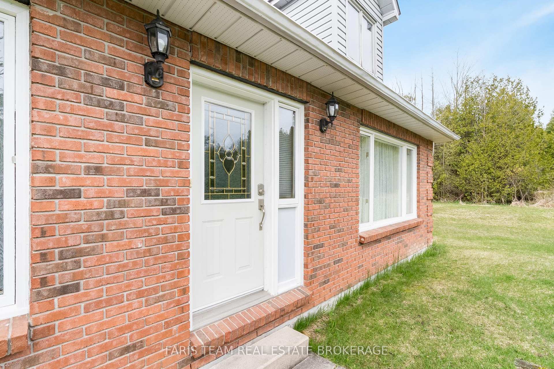 2104 Newton Street, Tay — photo 5 of 5