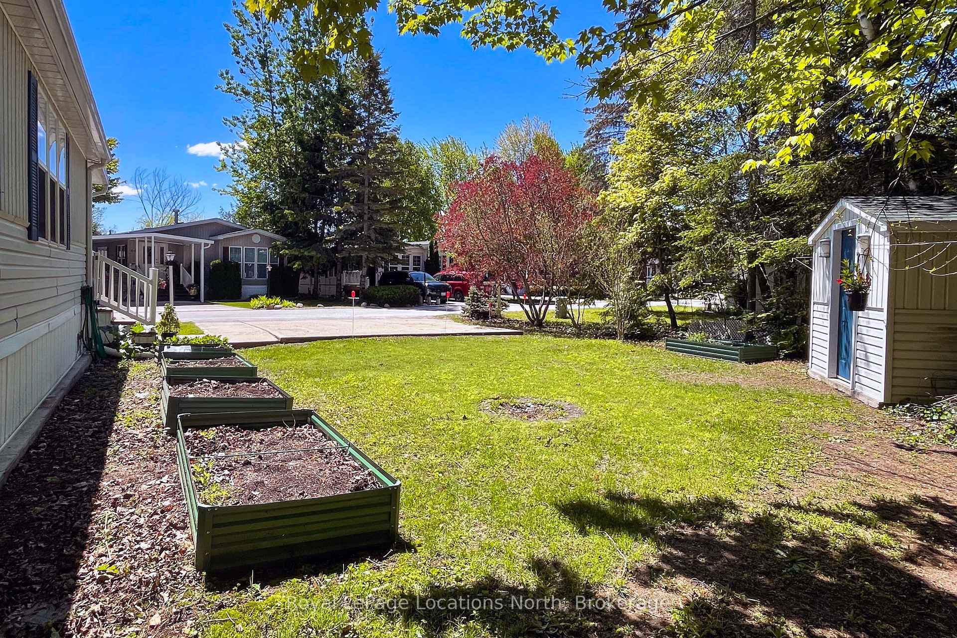 55 Topaz Street, Wasaga Beach — photo 5 of 5