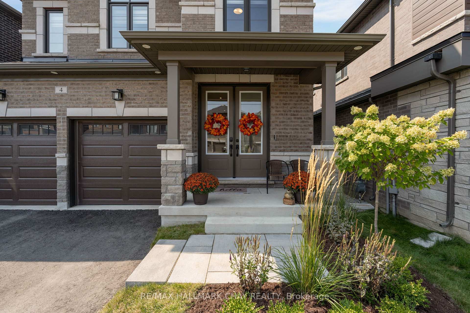 4 Periwinkle Road, Springwater — photo 2 of 5