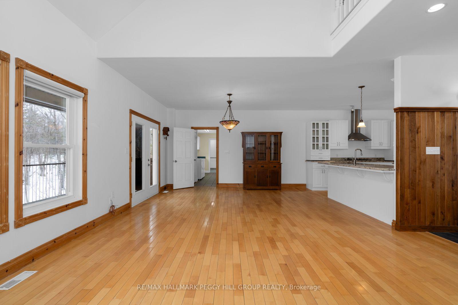 18 Trillium Trail, Oro-Medonte — photo 3 of 5