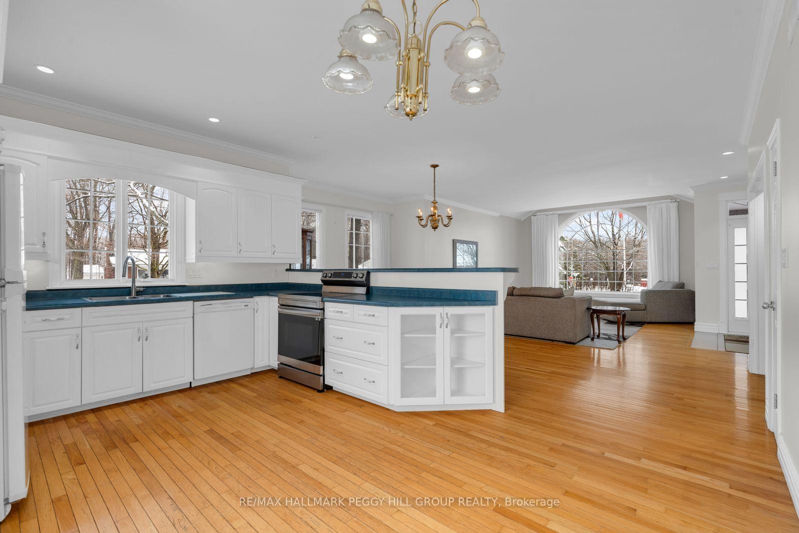 45 Brule Street, Penetanguishene — photo 5 of 5