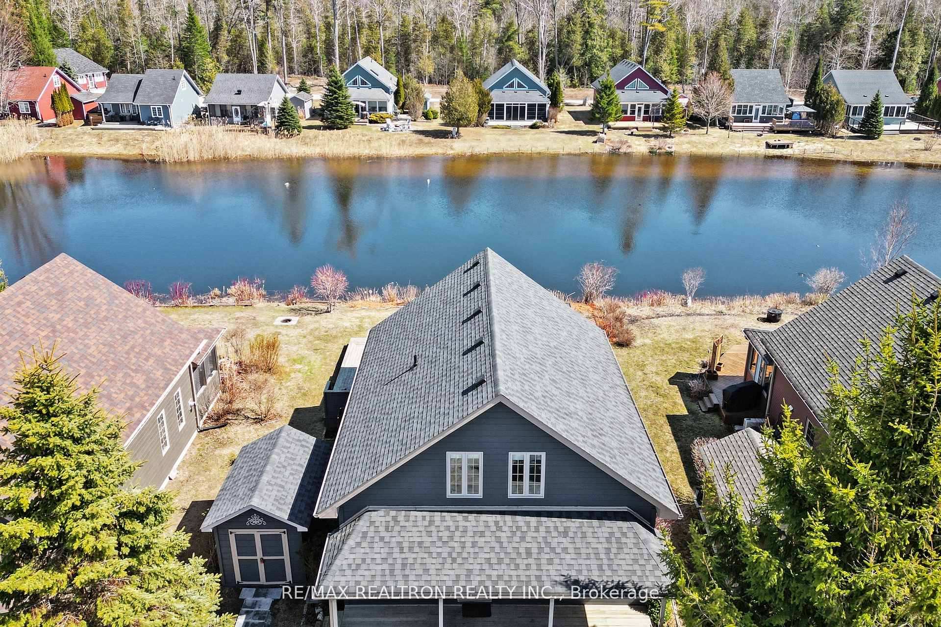 43 Madawaska Trail, Wasaga Beach — photo 3 of 5