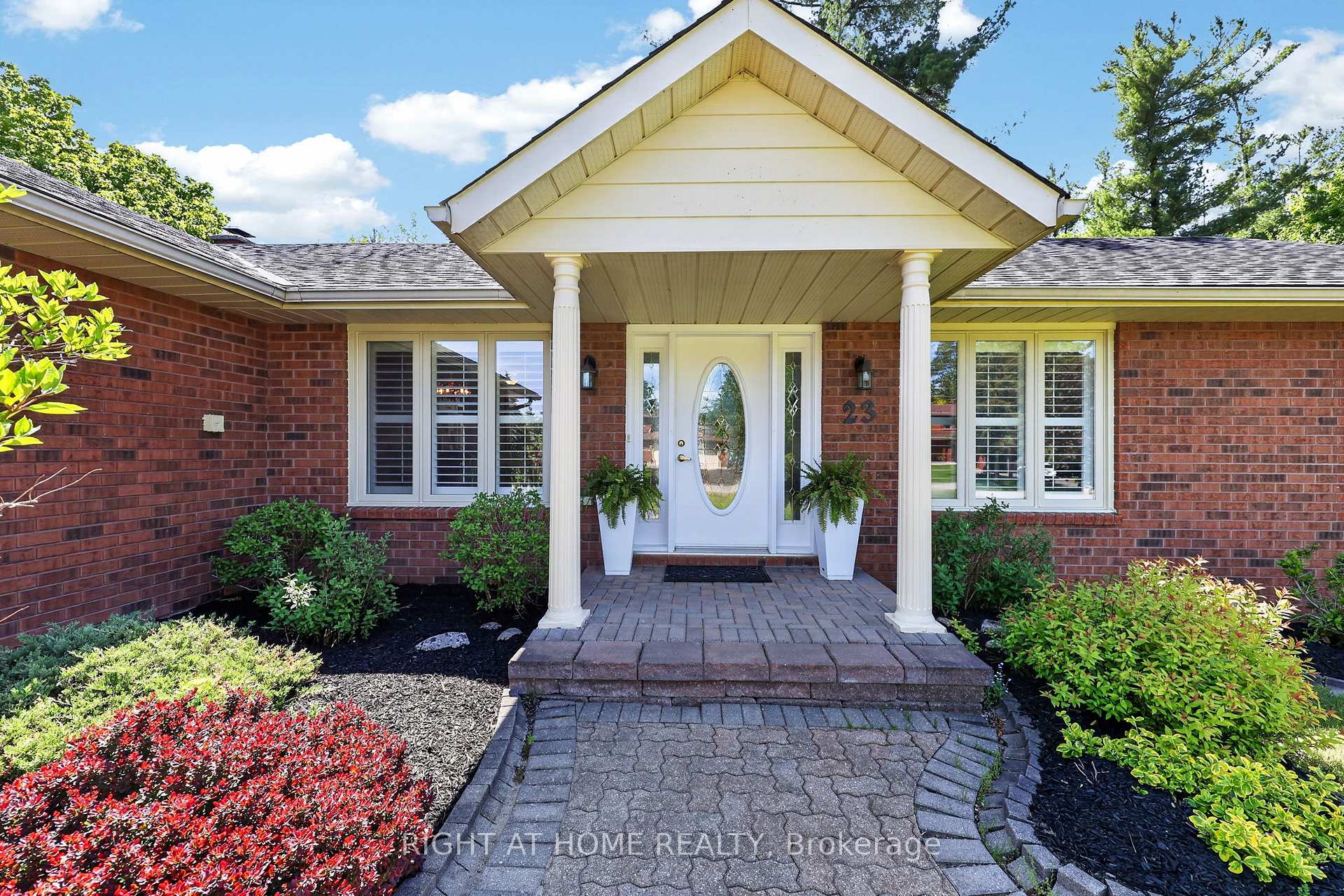 23 Holloway Lane, Springwater — photo 3 of 5