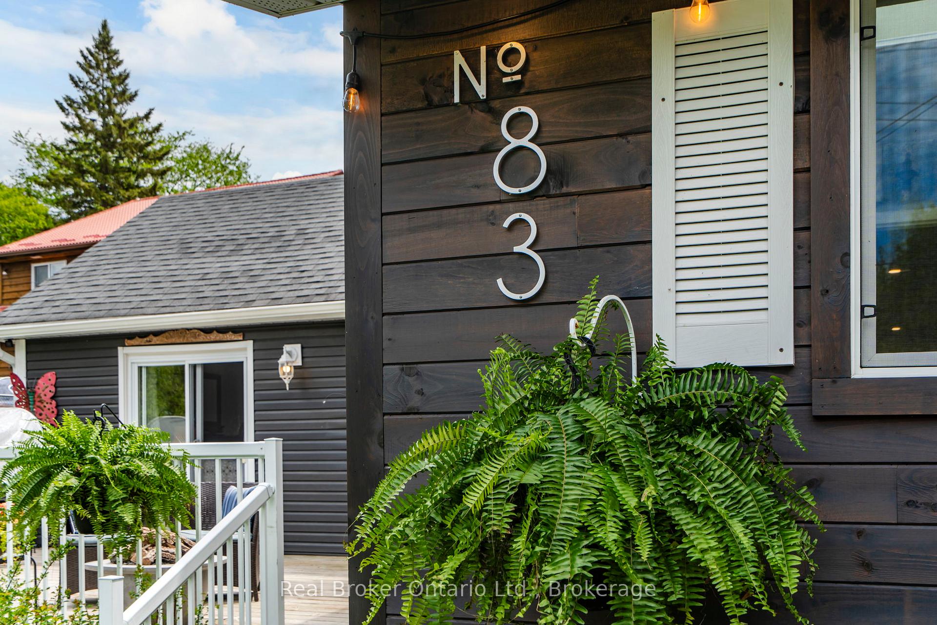 83 King Road, Tay — photo 5 of 5