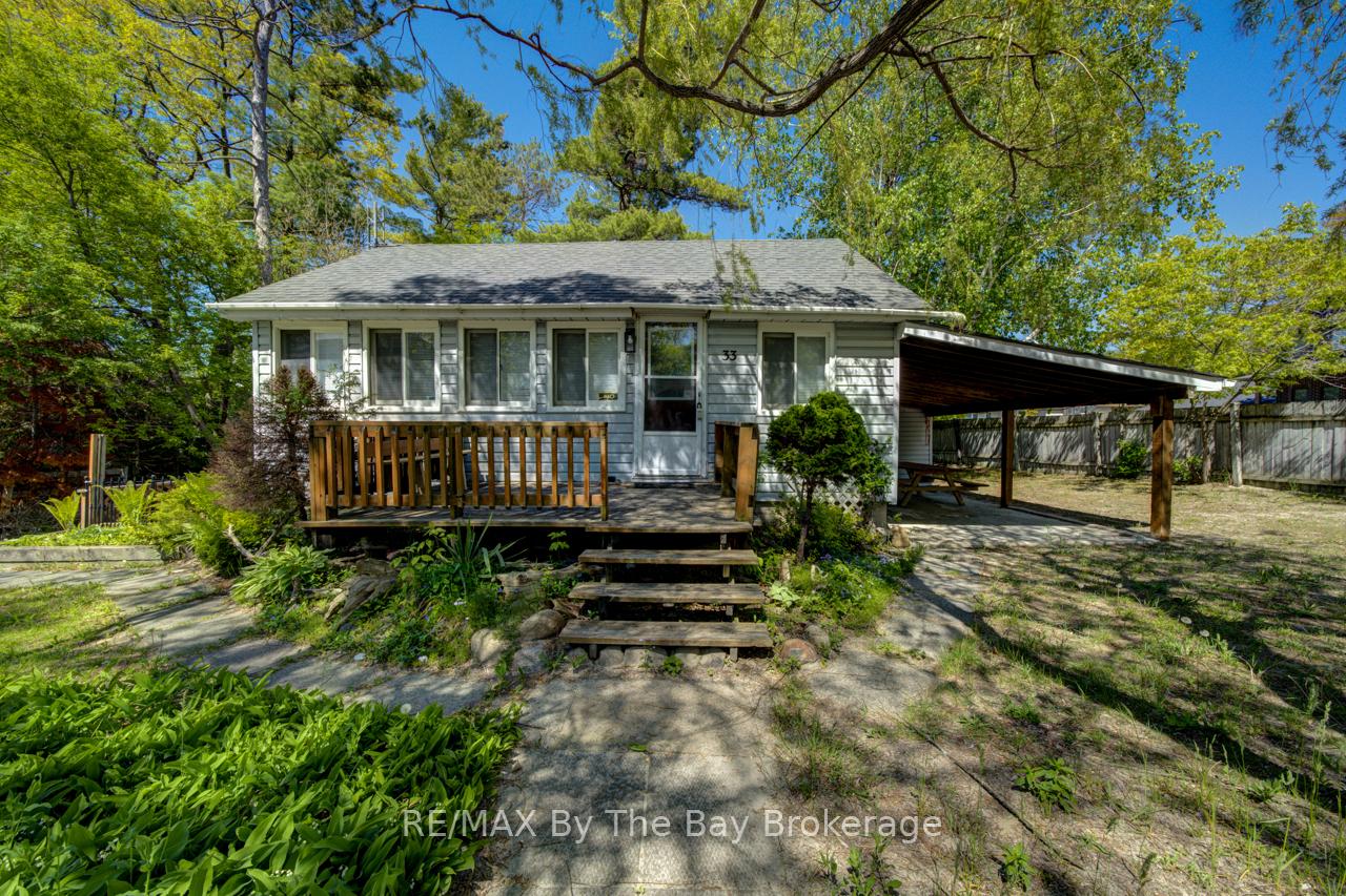 33 17th Street N, Wasaga Beach — photo 2 of 5
