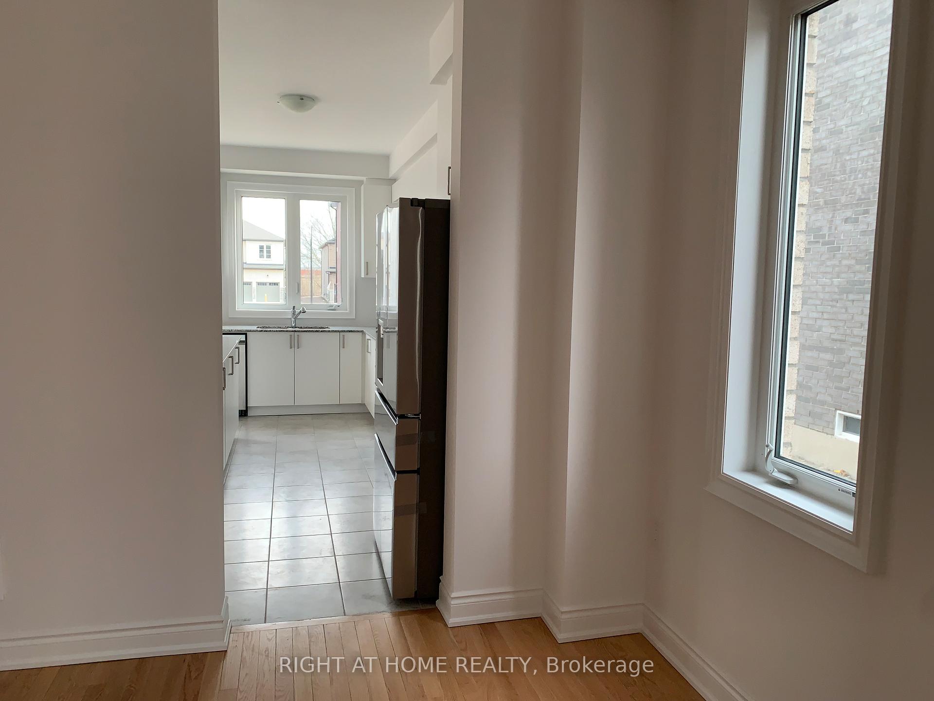 23 Amber Drive, Wasaga Beach — photo 3 of 5