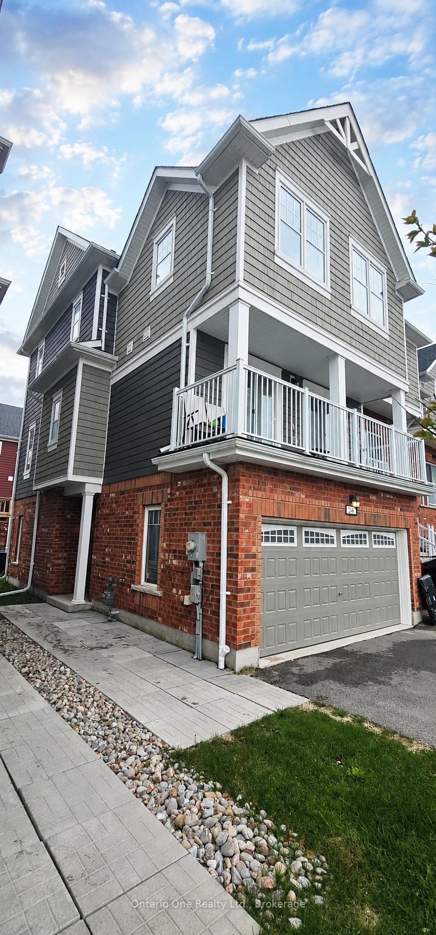 24 Surf Drive, Wasaga Beach — photo 3 of 5