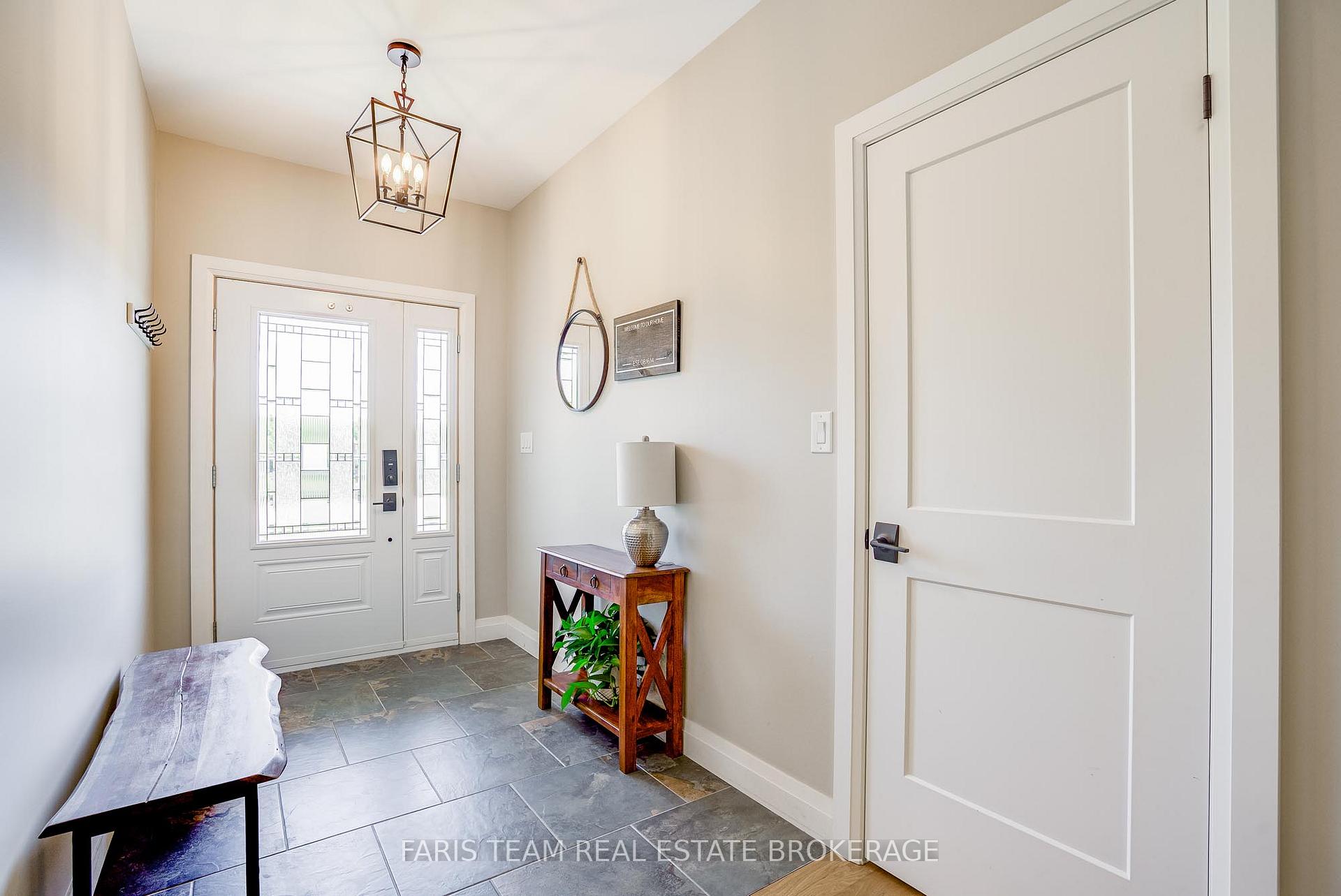 44 Bachly Avenue, Oro-Medonte — photo 5 of 5