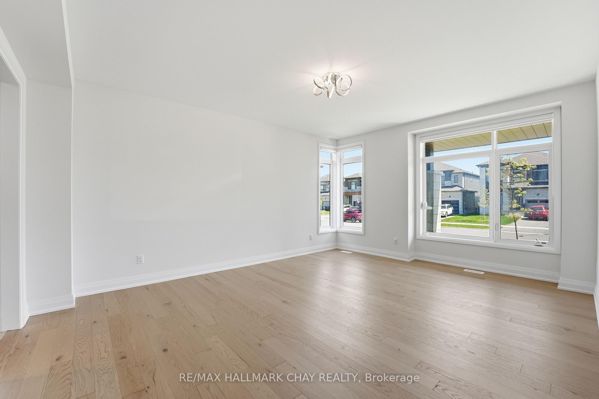 25 Del Ray Crescent, Wasaga Beach — photo 3 of 5