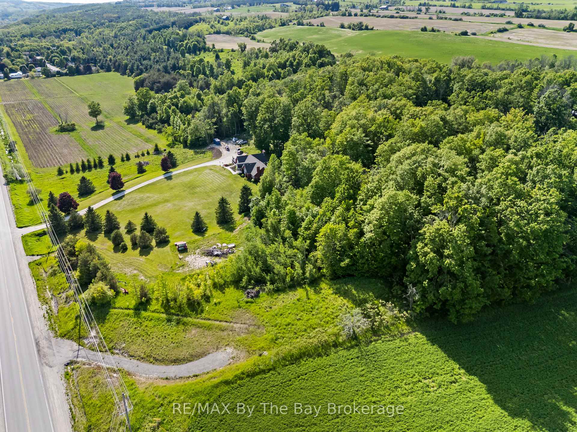 7346 County Rd 9 Road, Clearview, ON L0M 1G0 — Clearview, Ontario