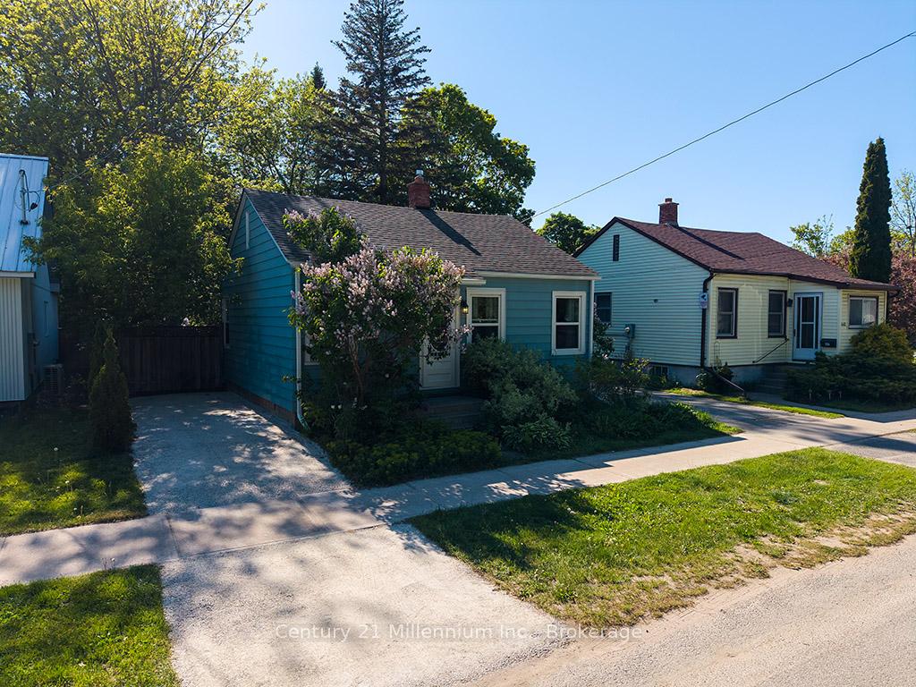 444 Maple Street, Collingwood — photo 4 of 5