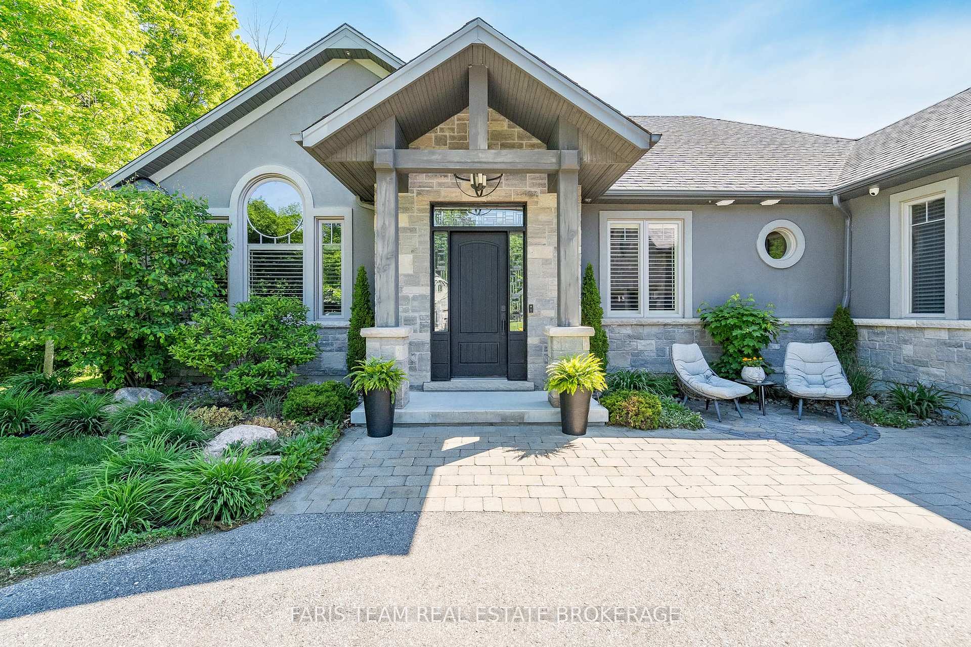 142 Mennill Drive, Springwater — photo 5 of 5