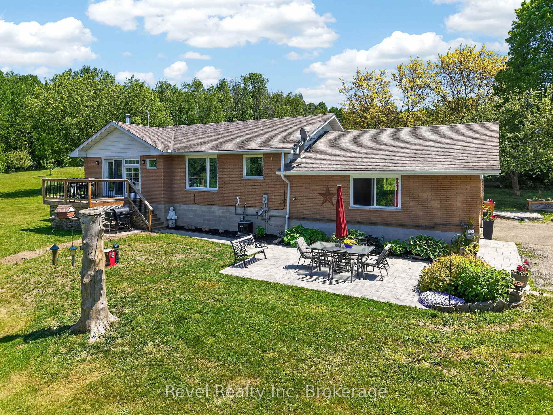 2391 Rumney Road, Tay, ON L4R 4K3 — Tay, Ontario