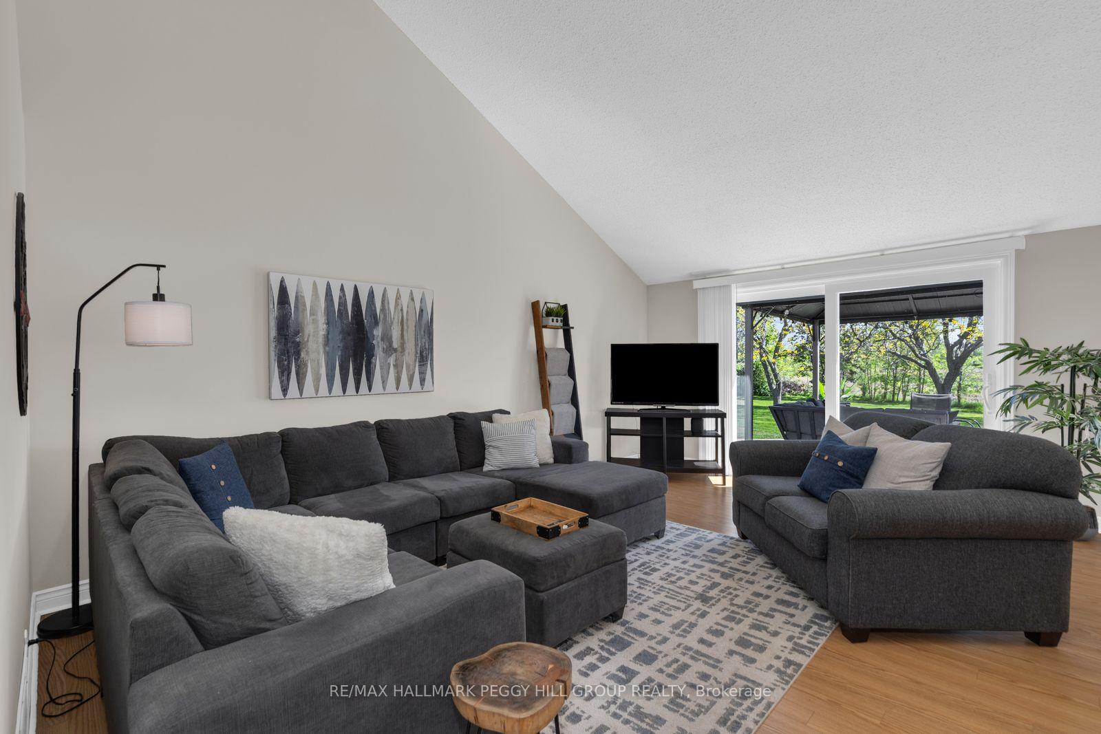5445 Fawn Bay Road, Ramara — photo 3 of 5