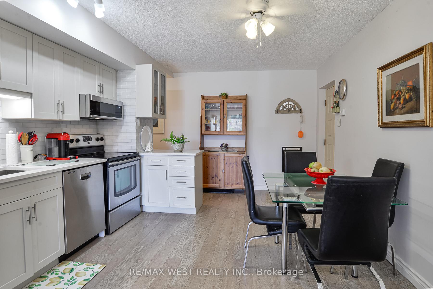 60 Laguna Parkway 16, Ramara — photo 5 of 5