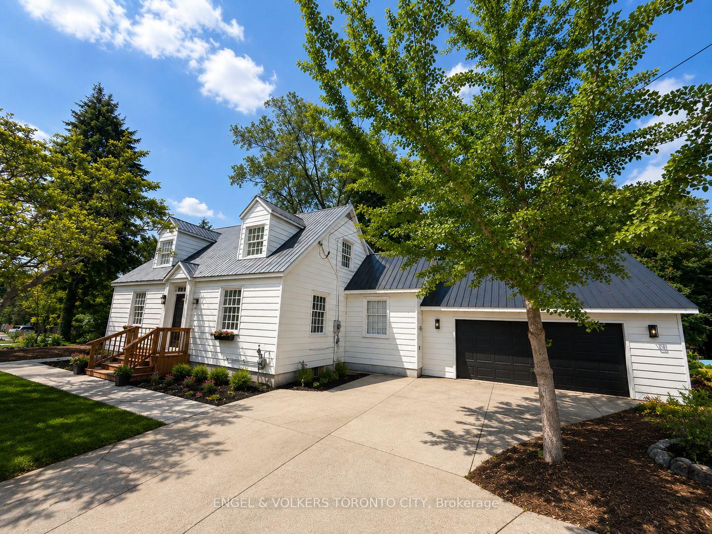 192 Library Street, Clearview — photo 2 of 5