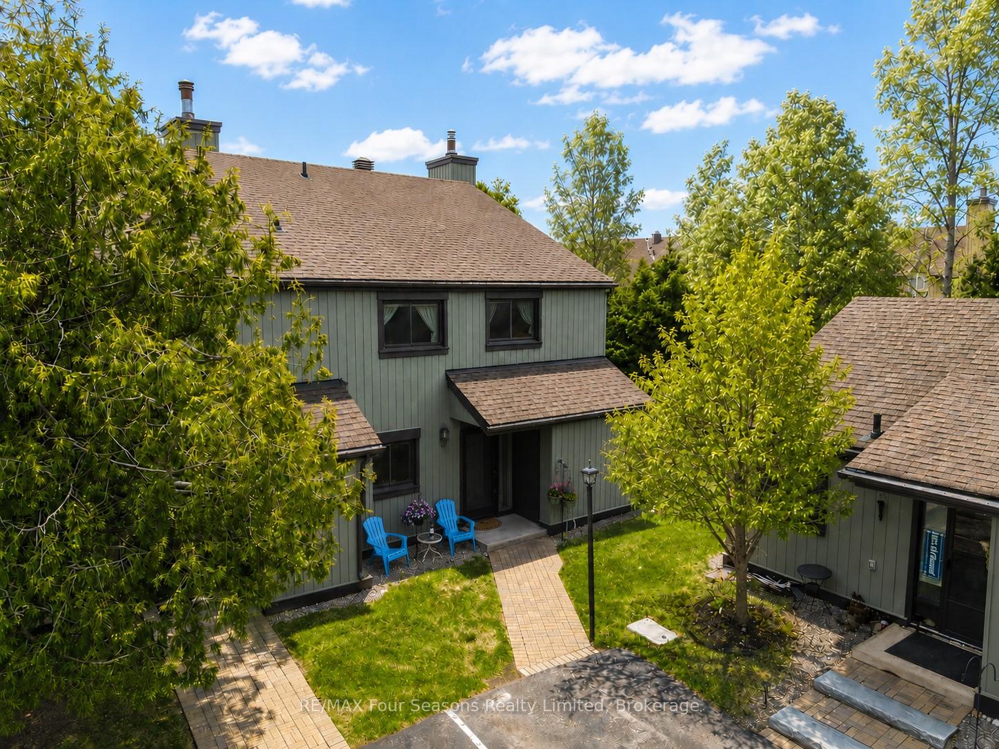 158 Escarpment Crescent 18, Collingwood, ON L9Y 5B4 — Collingwood, Ontario