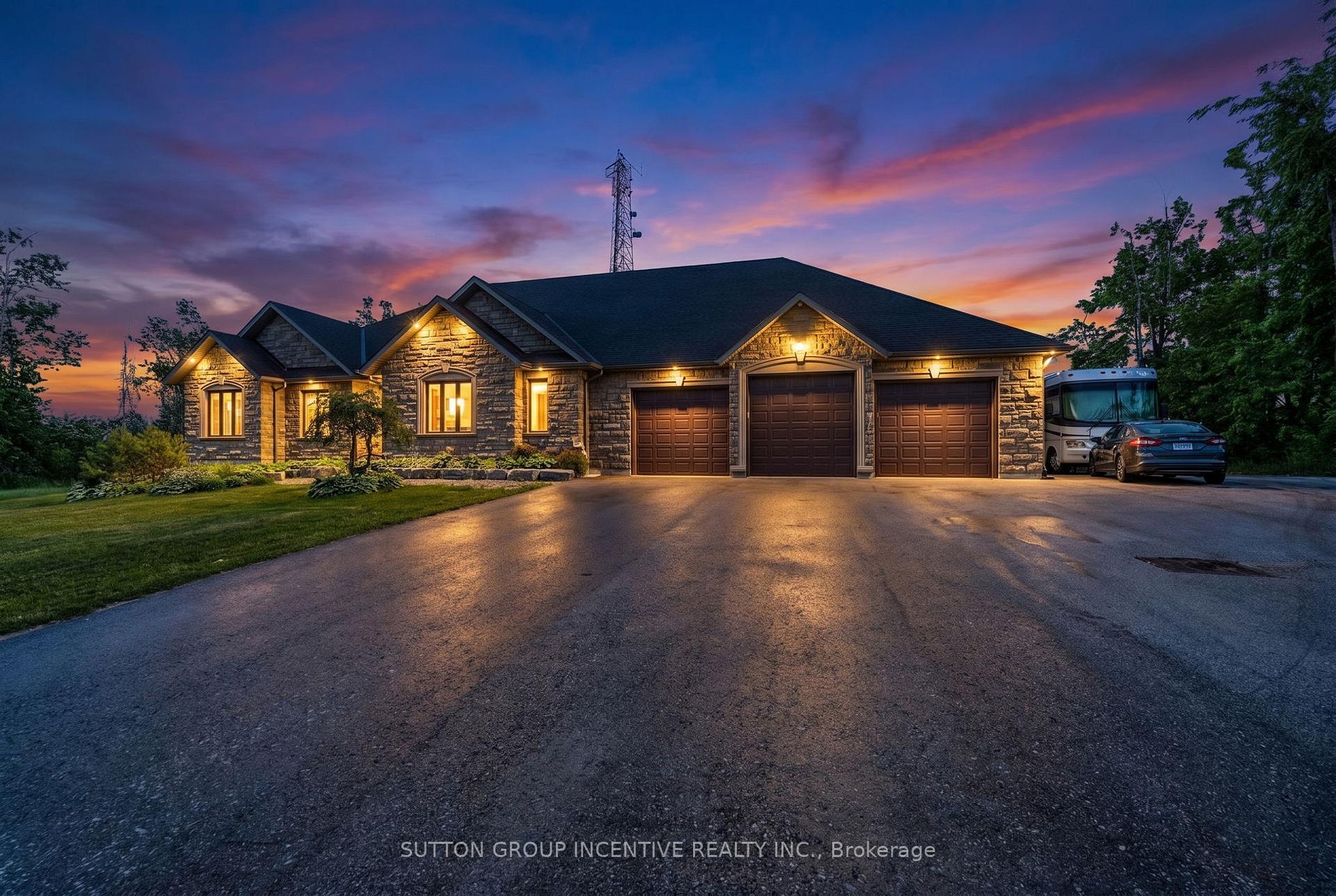 15 Caldwell Drive, Oro-Medonte, ON L0L 2L0 — Oro-Medonte, Ontario