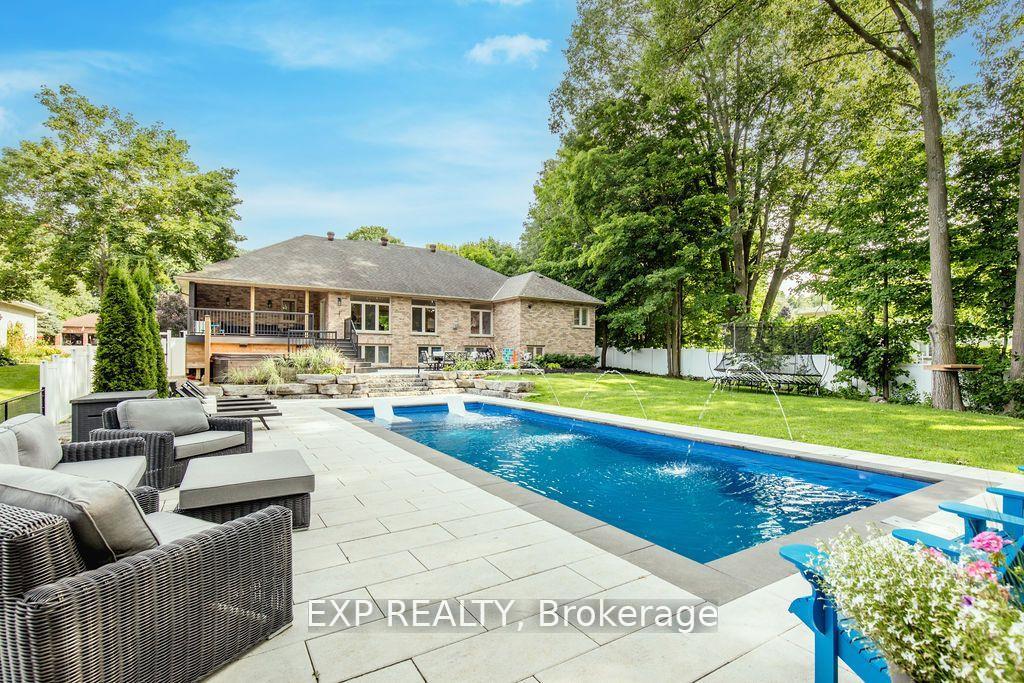 37 Paddy Dunns Circle, Springwater — photo 2 of 5