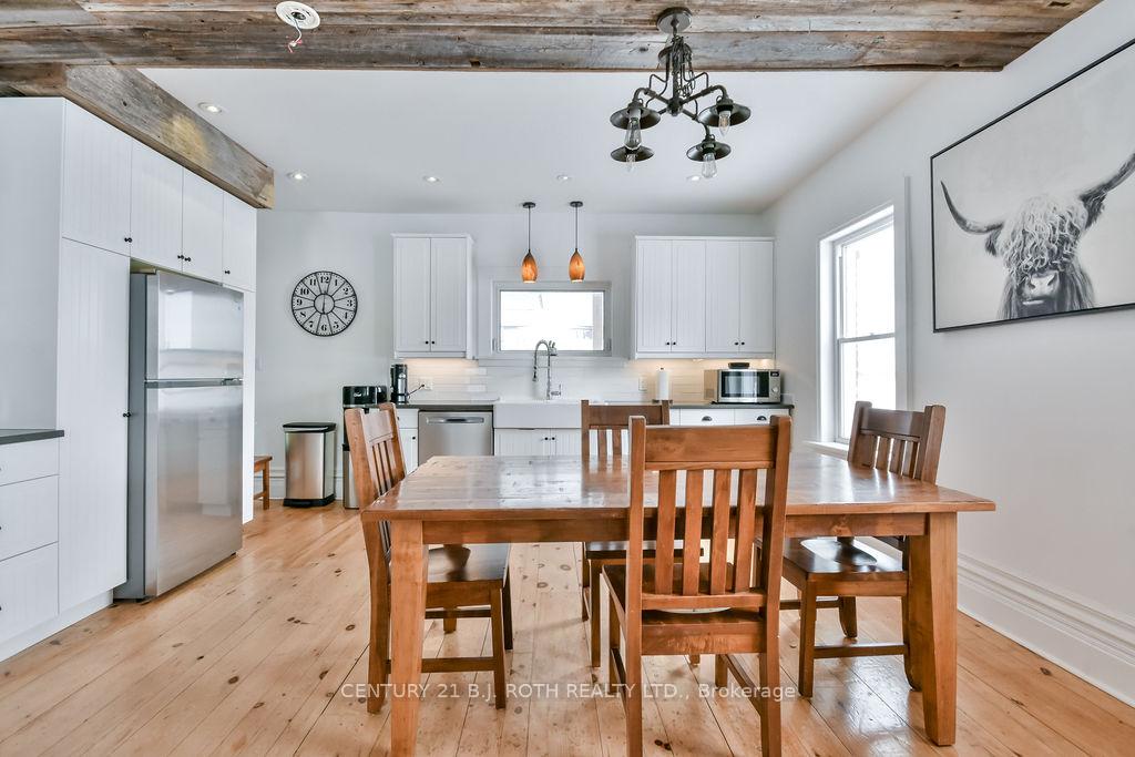 1153 Glengarry Landing Road S, Springwater — photo 5 of 5