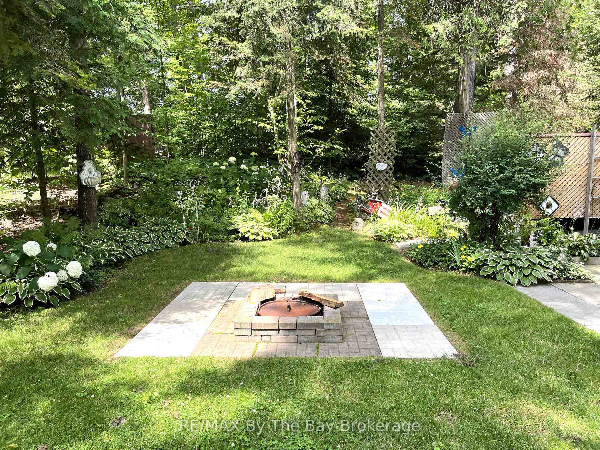 85 Theme Park Drive 247, Wasaga Beach — photo 4 of 5