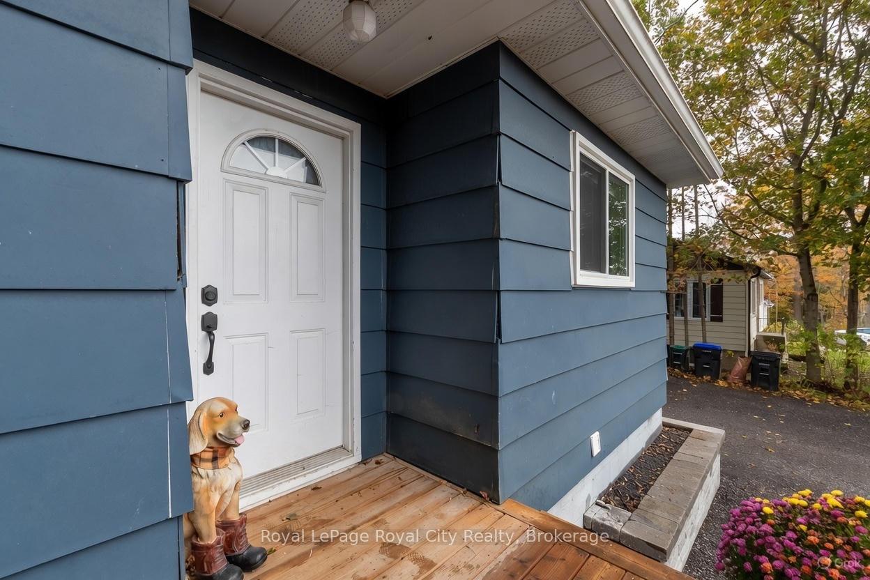 3697 George Johnston Road, Springwater — photo 2 of 5