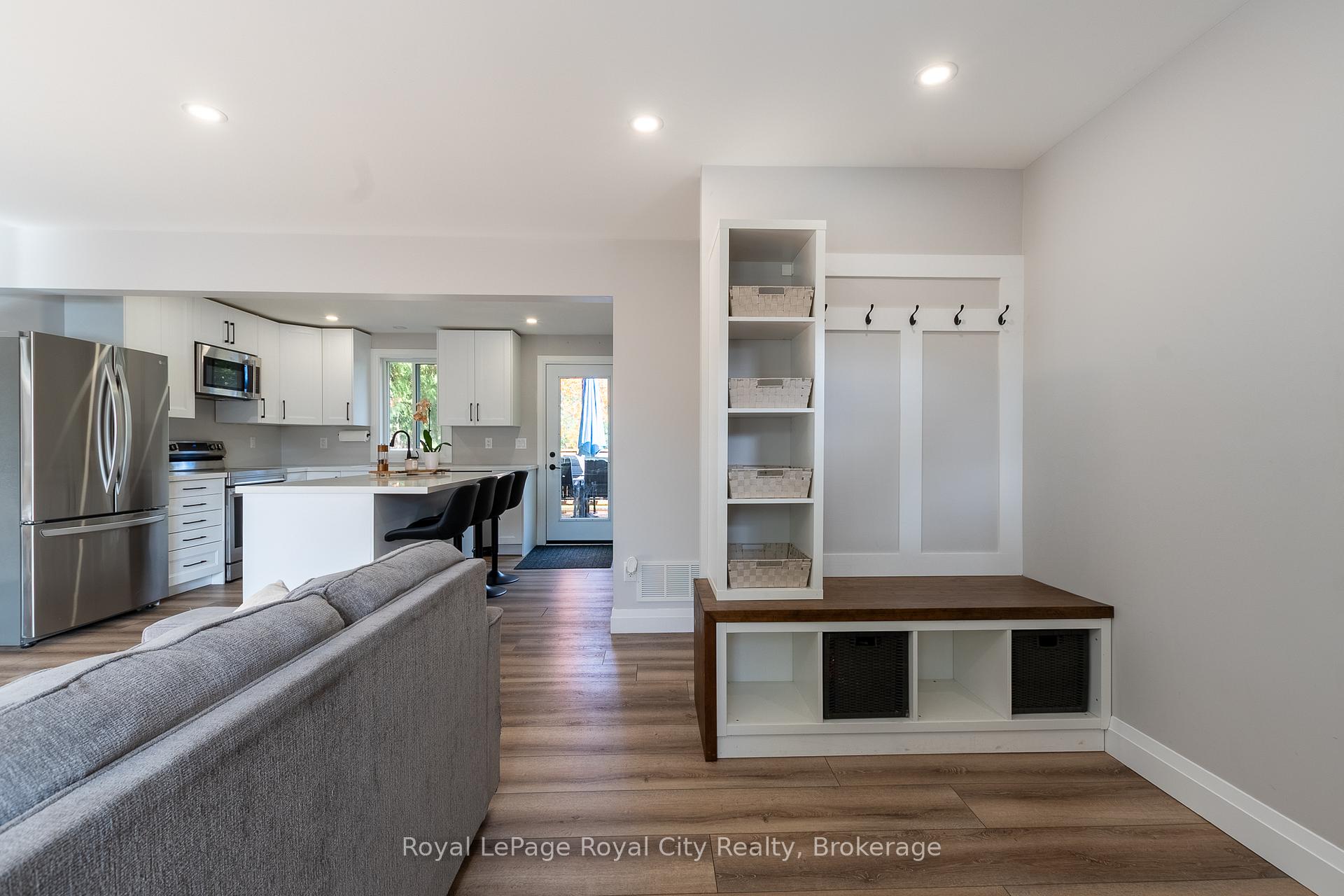 3697 George Johnston Road, Springwater — photo 3 of 5
