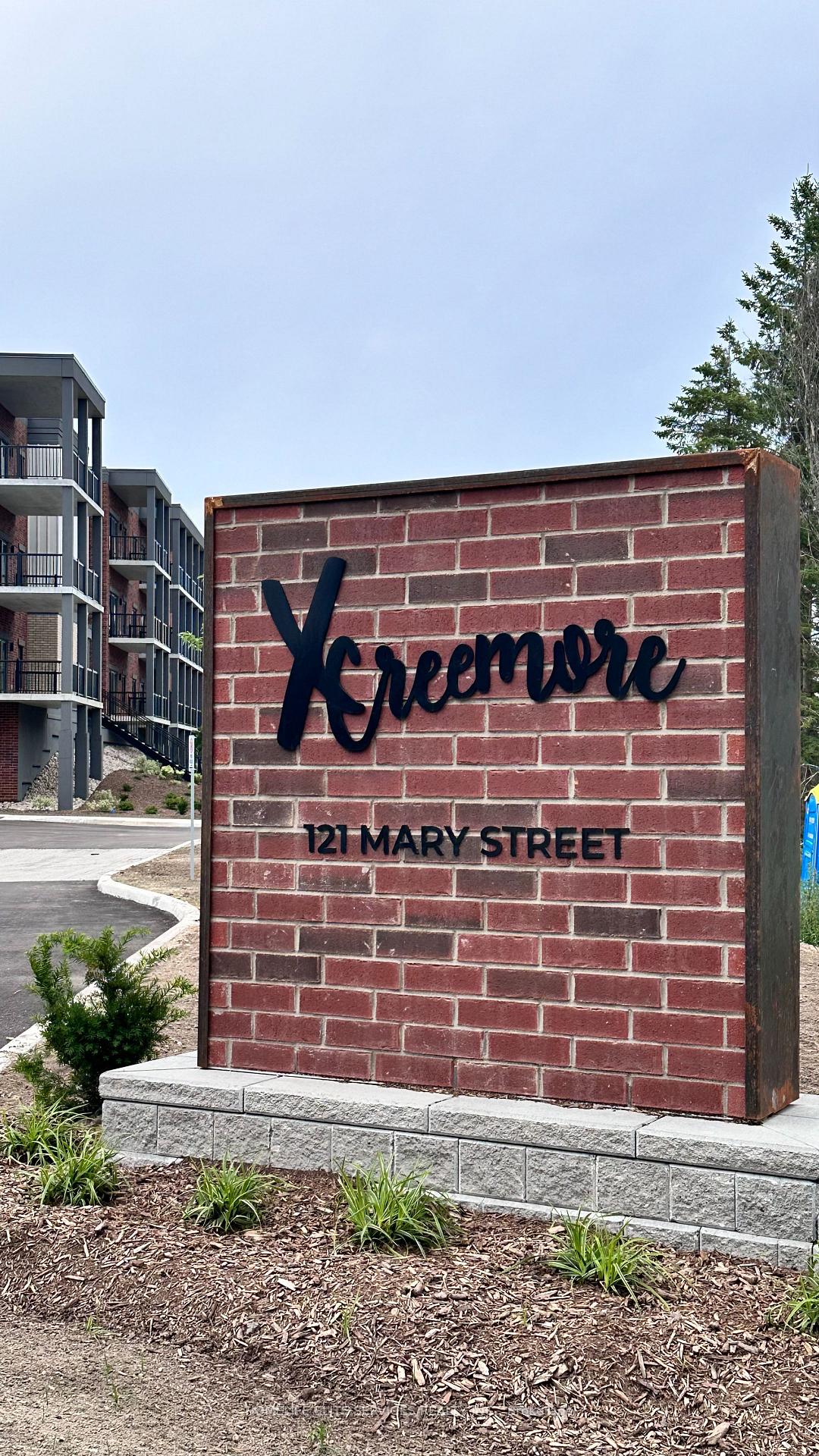 121 Mary Street 306, Clearview, ON L0M 1G0 — Clearview, Ontario