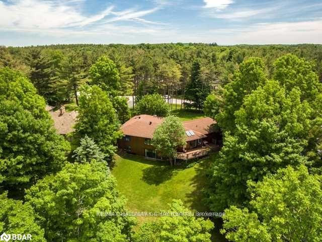 16 Highland Drive, Oro-Medonte — photo 4 of 5