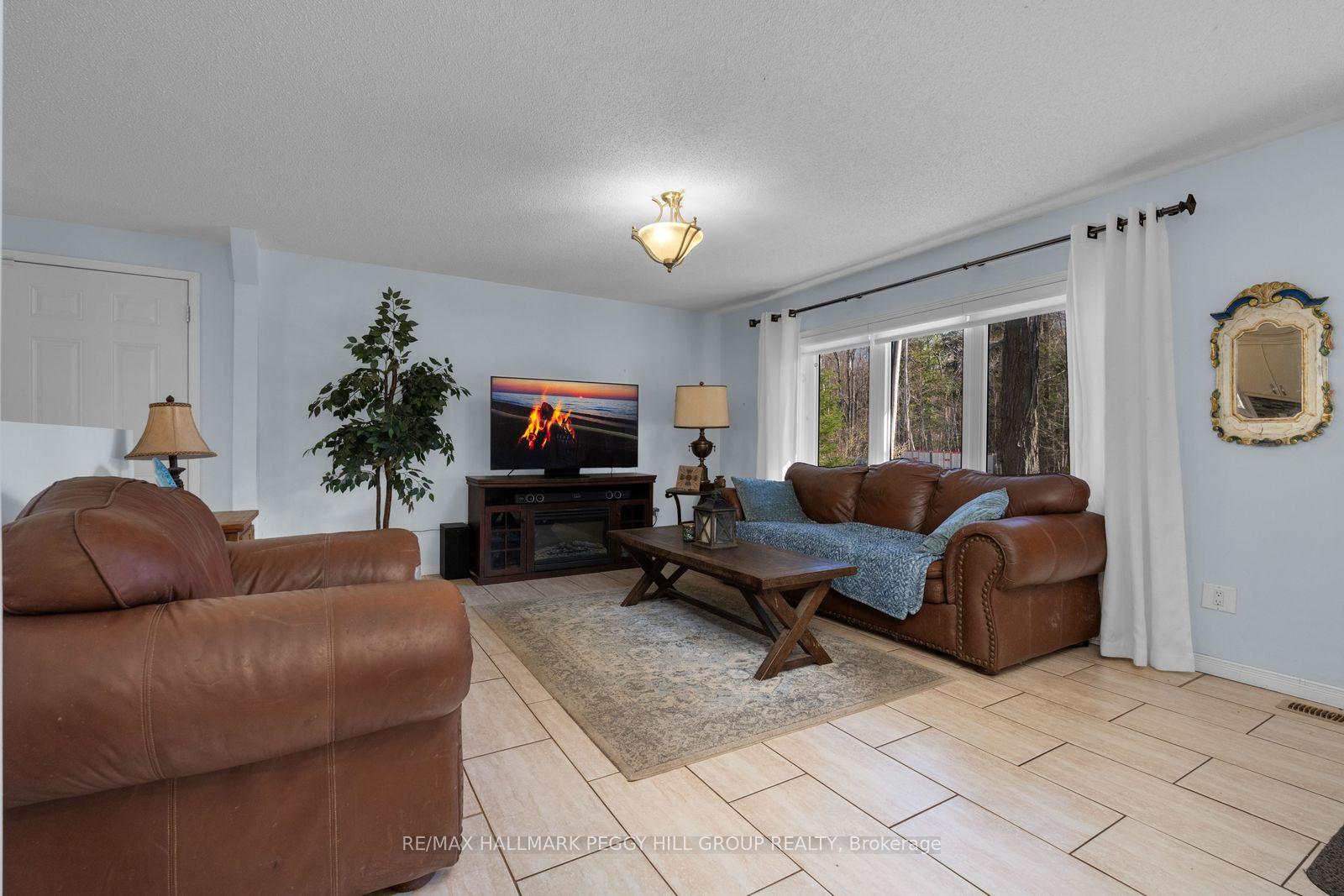 144 Trout Lane, Tiny — photo 4 of 5