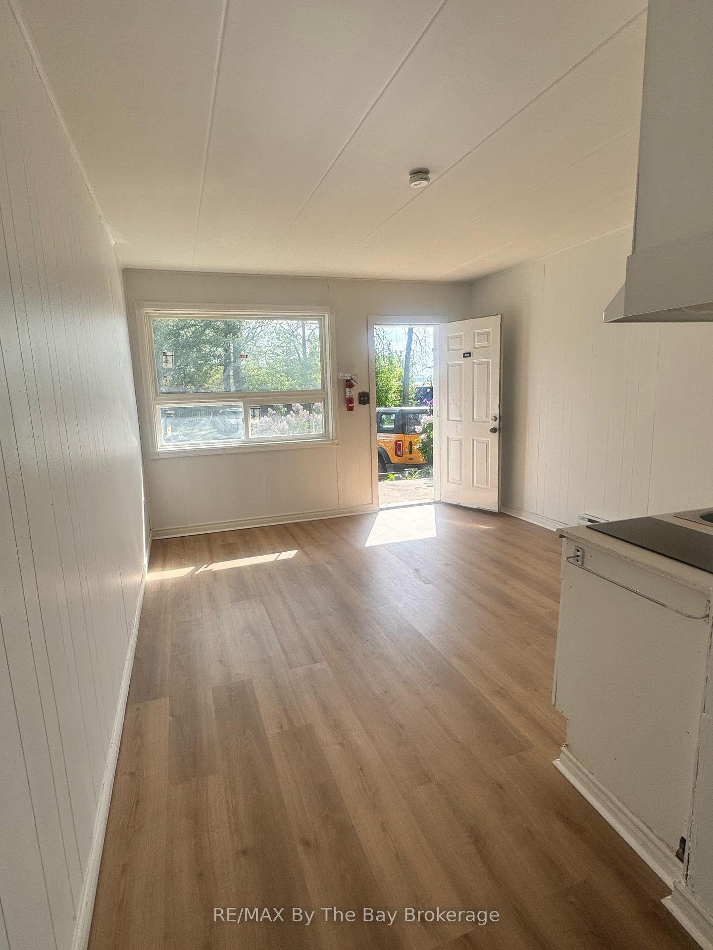 280 RIVER Road E A03, Wasaga Beach — photo 4 of 5