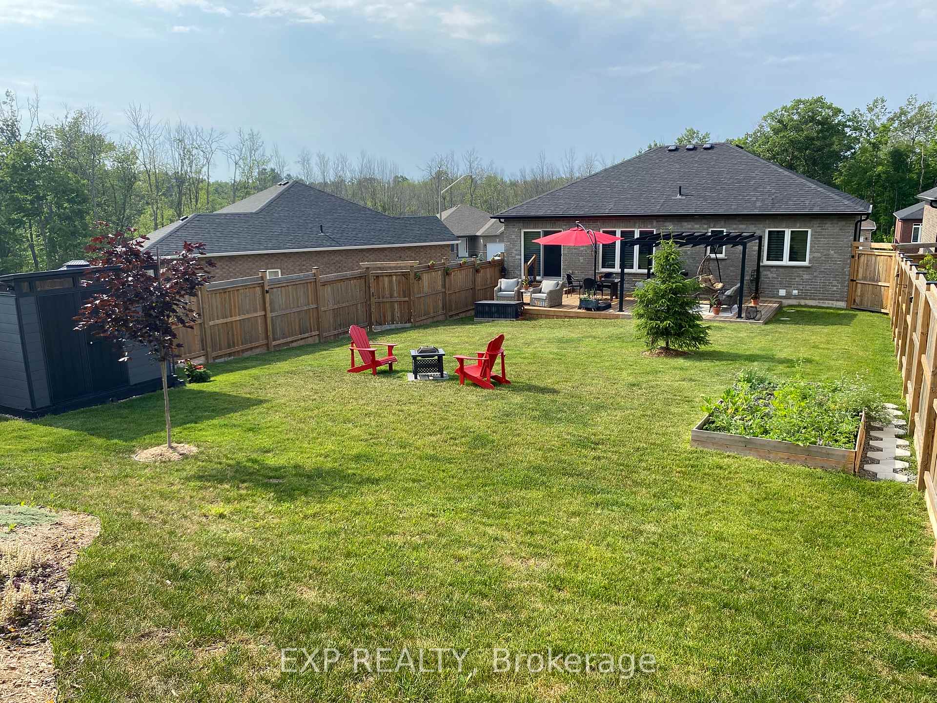 51 Hunter Avenue, Tay — photo 3 of 3