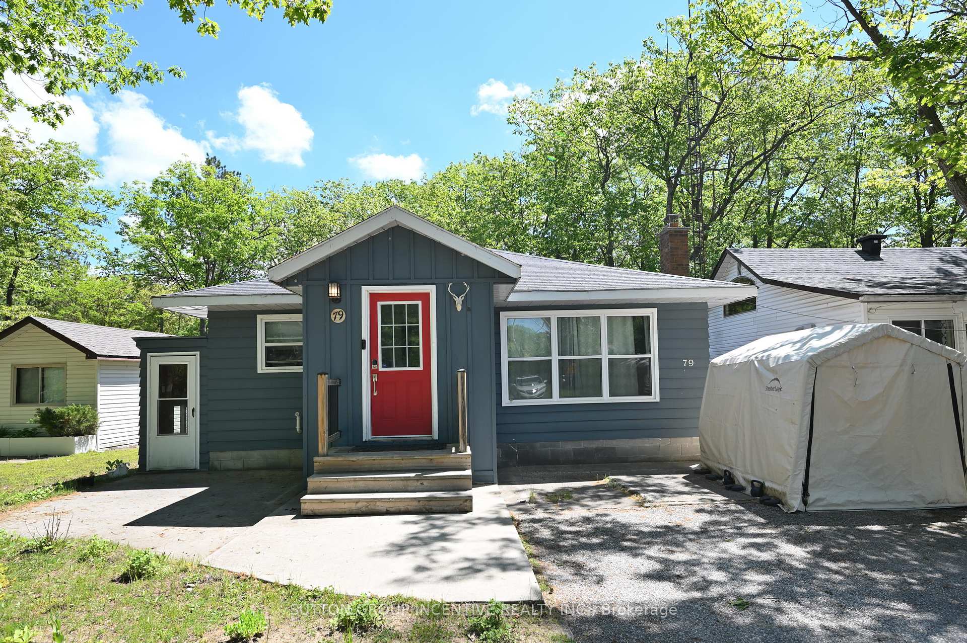 79 23RD Street N, Wasaga Beach, ON L9Z 2G4