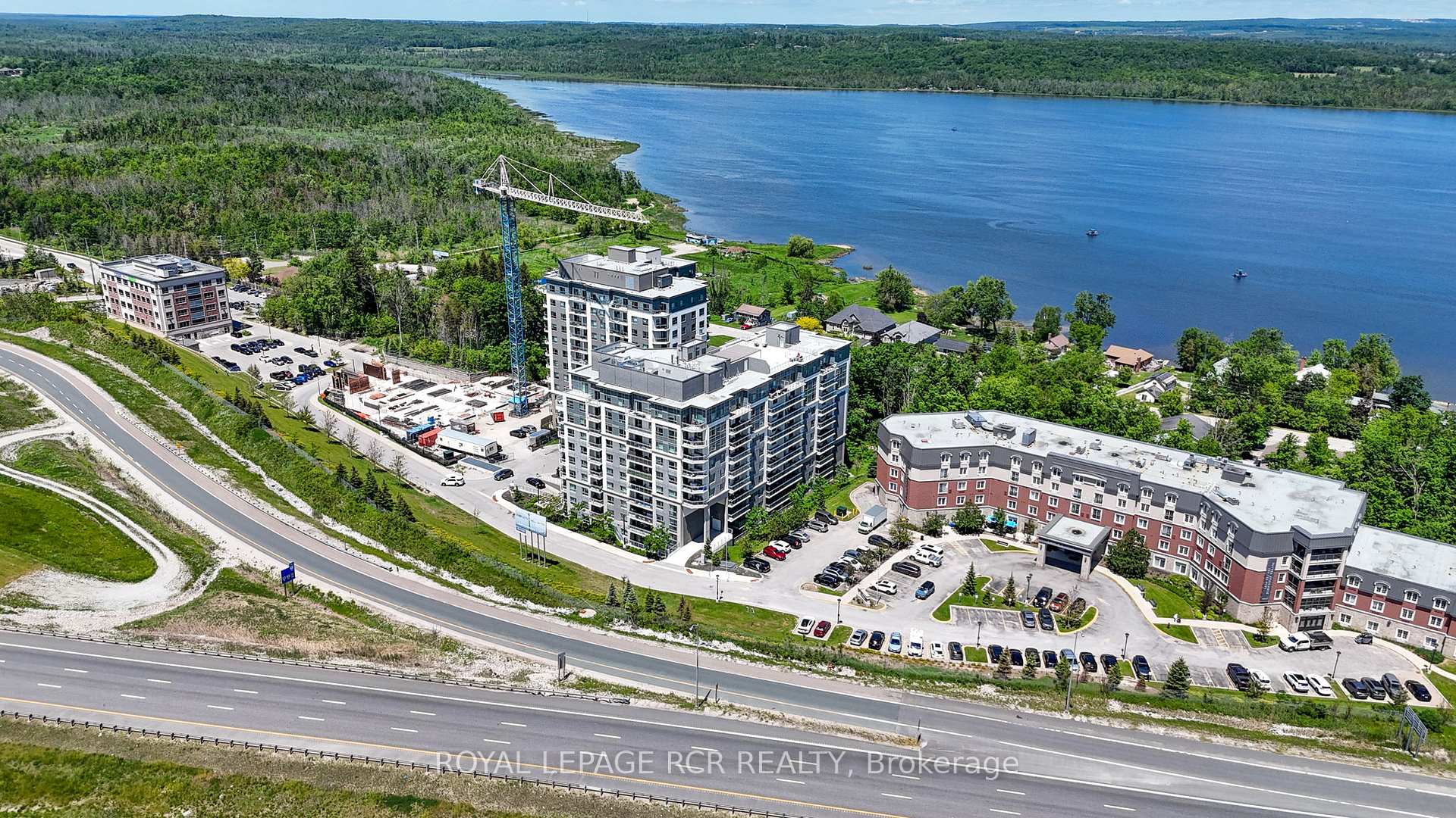 58 Lakeside Terrace 808, Barrie, ON L4M 0L5