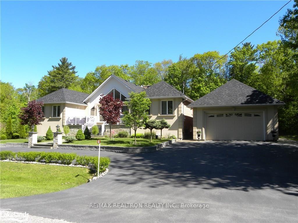 43 Staglir Drive, Tiny — photo 2 of 5
