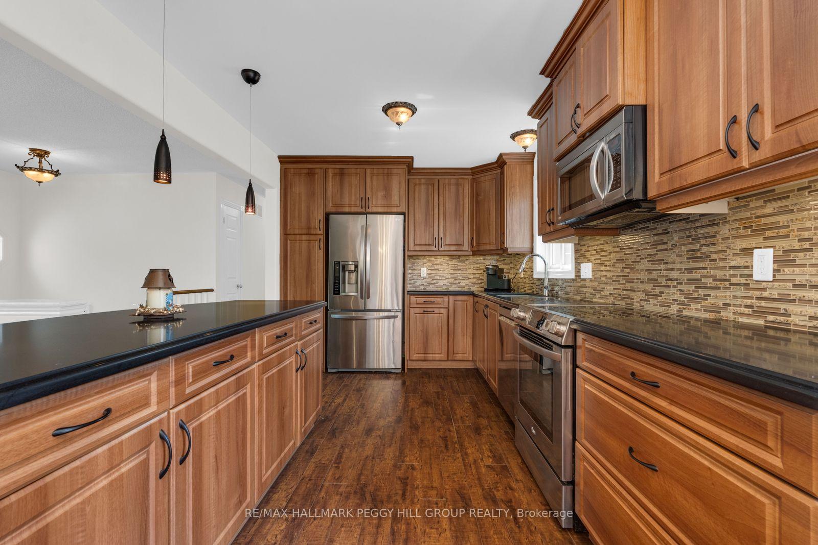 9 Adams Avenue, Springwater — photo 4 of 5