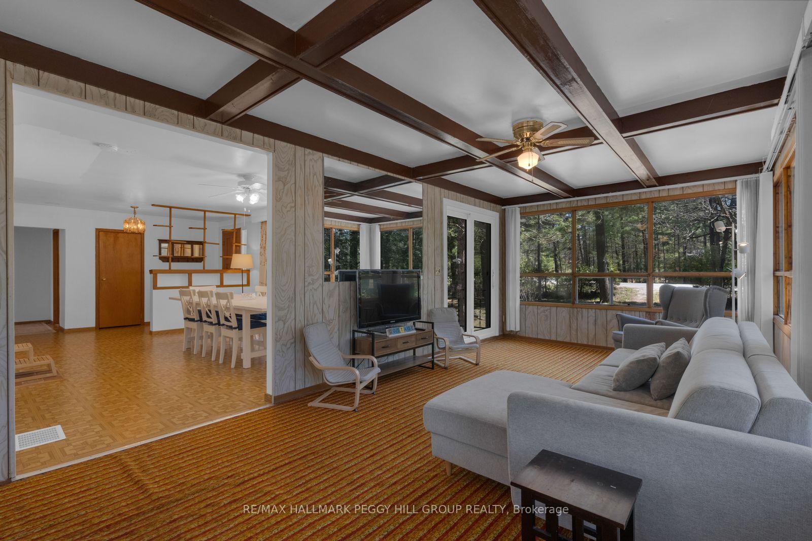 740 Lafontaine Road W, Tiny — photo 3 of 5