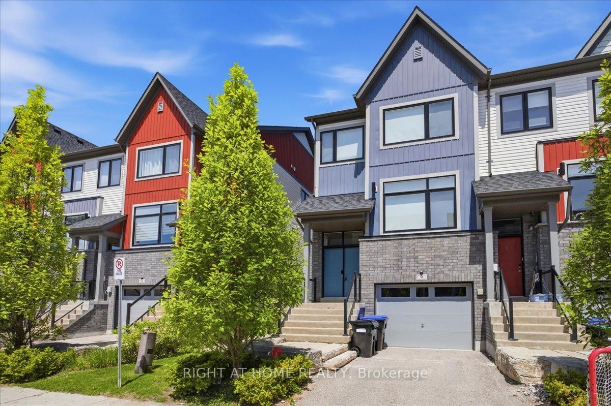 9 Bremont Way, Wasaga Beach, ON L9Z 2H3