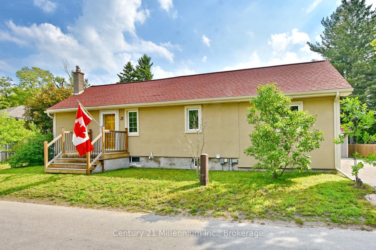 25 Berkely Street, Wasaga Beach, ON L9Z 2N6