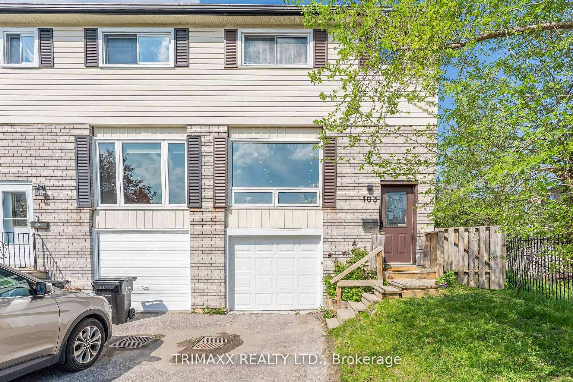 103 Robin Court, Barrie, ON L4M 5L9