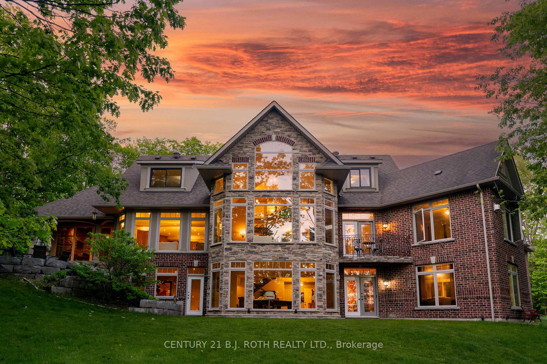 1 PIERCE Court, Springwater, ON L0L 1X0 — Springwater, Ontario