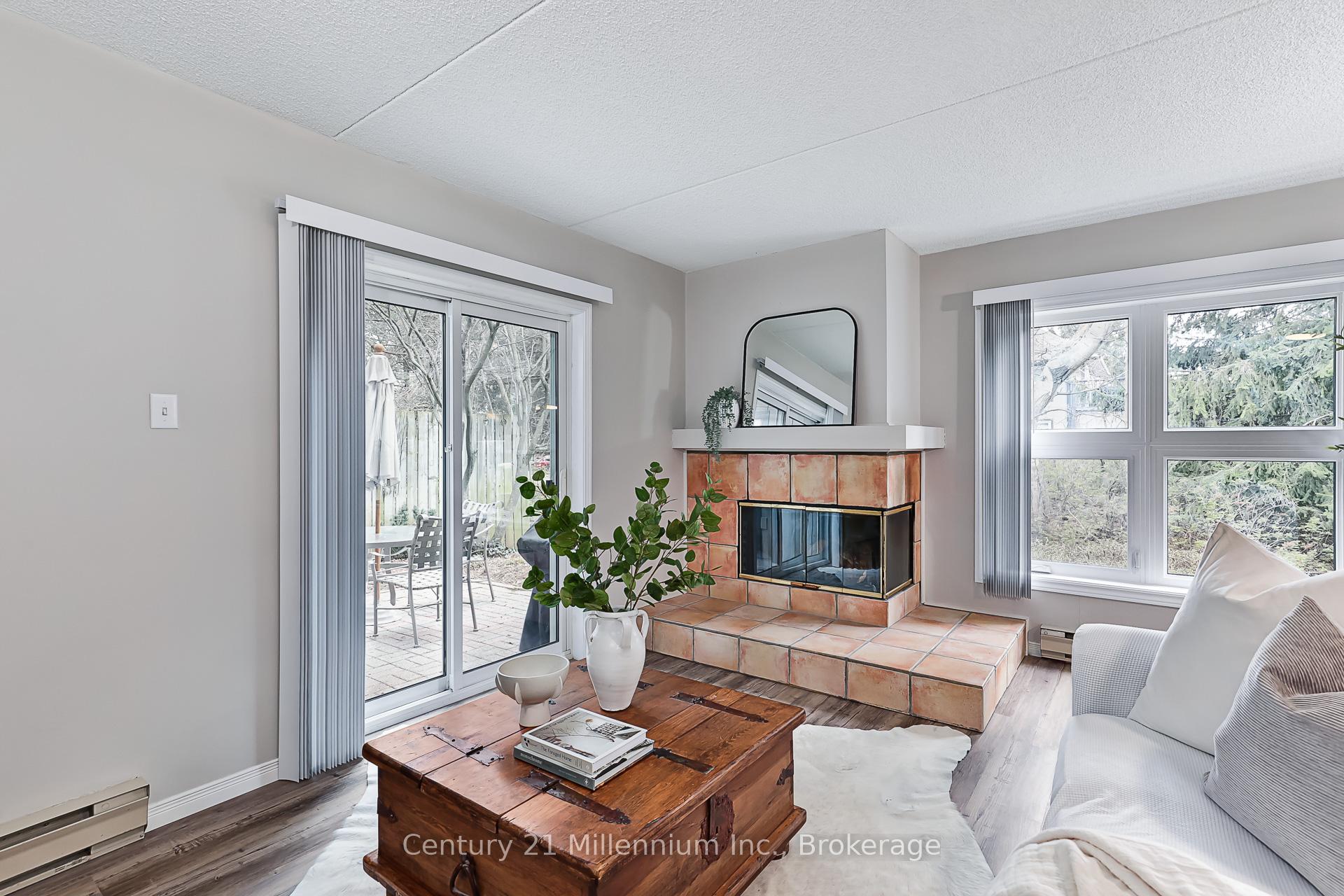 409 Mariners Way, Collingwood — photo 4 of 5