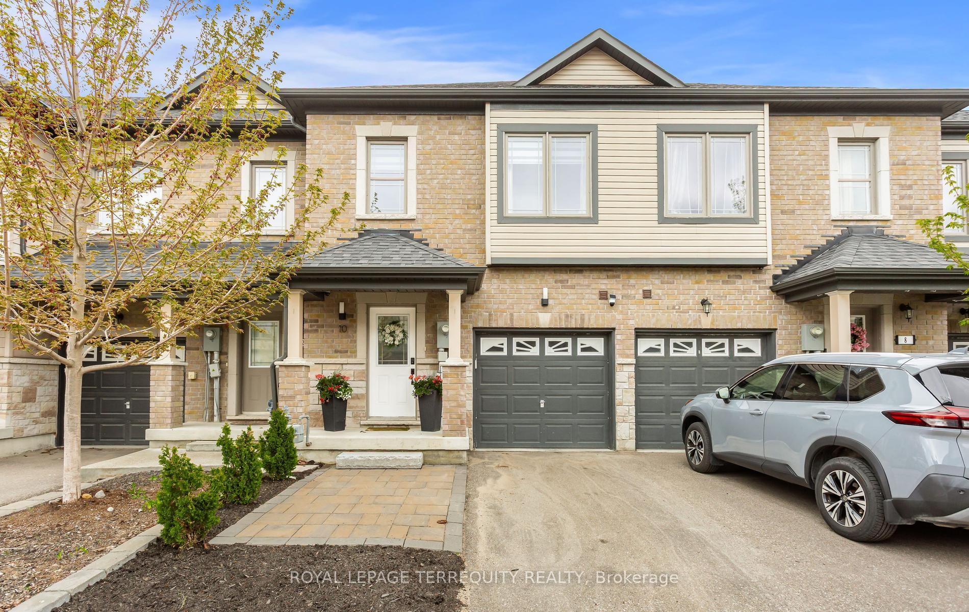 10 Deneb Street, Barrie, ON L4M 0K6