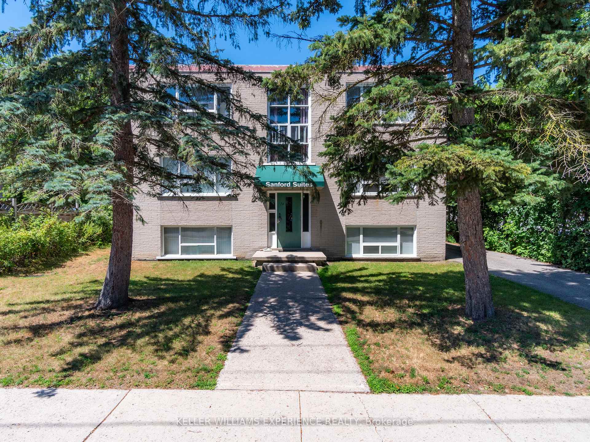 74 Sanford Street Unit #3, Barrie, ON L4N 3C5