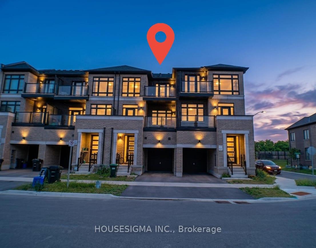132 Turnberry Lane, Barrie, ON L9J 0M3