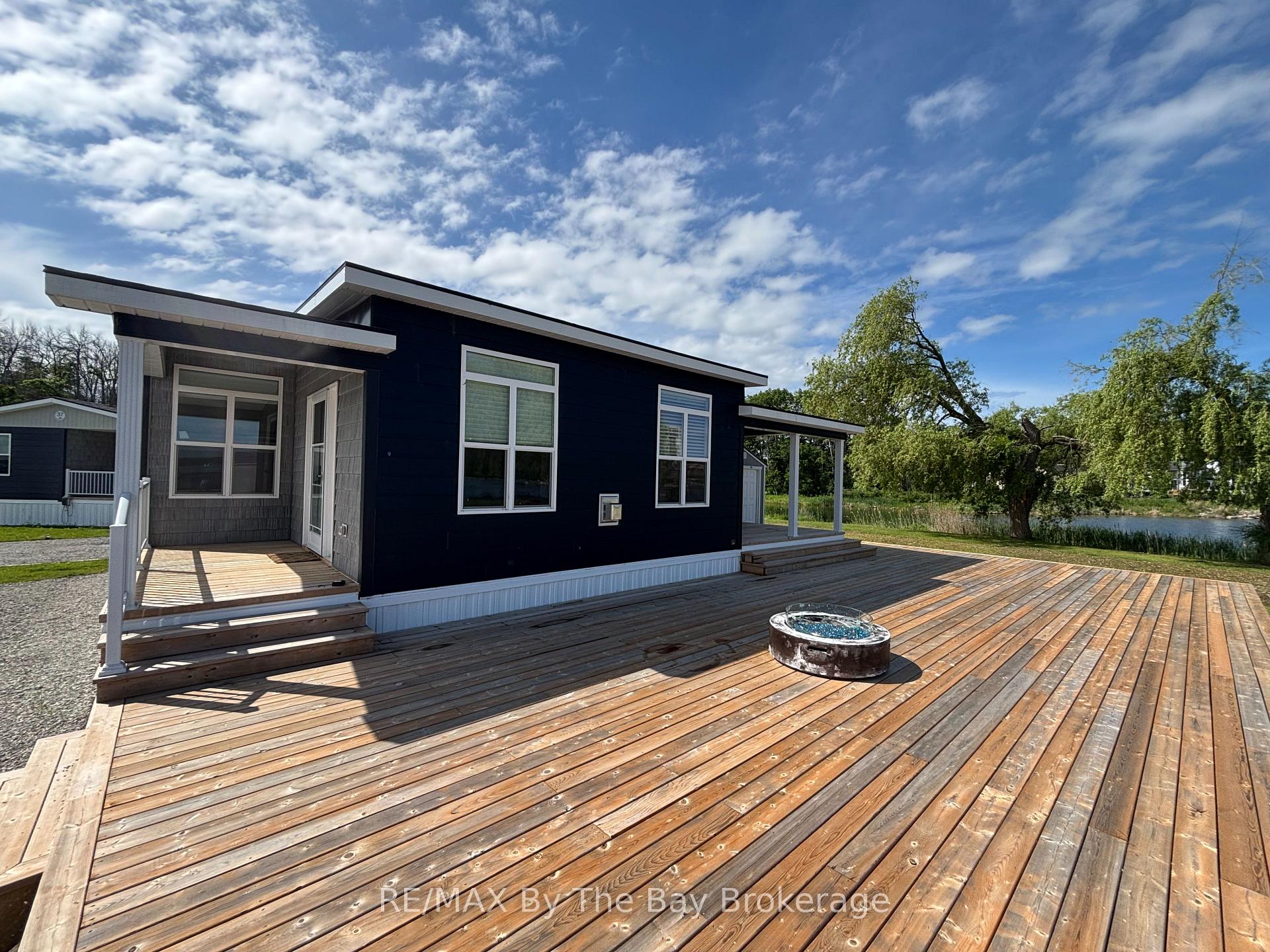 3282 Ogden's Beach Road 38, Tay, ON L9S 2K6