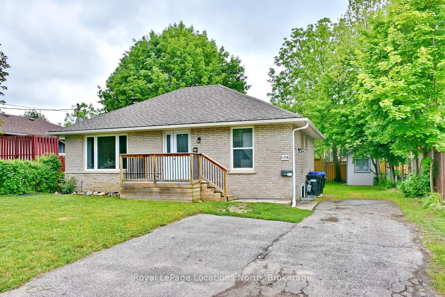 638 OAK Street, Collingwood, ON L9Y 2Z8